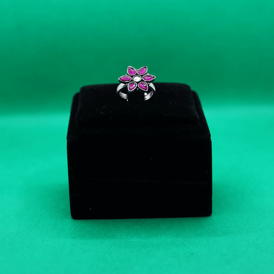 Star Shaped Center White Ruby Cut-stone Cocktail Silver Female Ring - Chaitanya Jewels