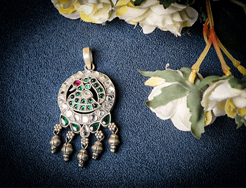 Intricate Duck Design Cut-stone Silver Pendent - Chaitanya Jewels